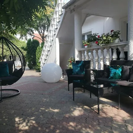 Apartments Vila White House Pancevo Exterior photo